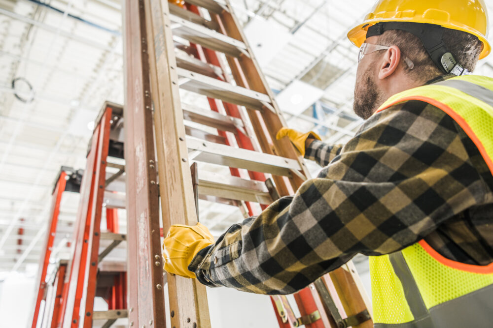 Working at heights: what measures should be taken to avoid risks?